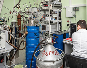 ВНИИФТРИ провел модернизацию 8 государственных первичных эталонов в 2025 году